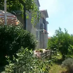 Family House Lise