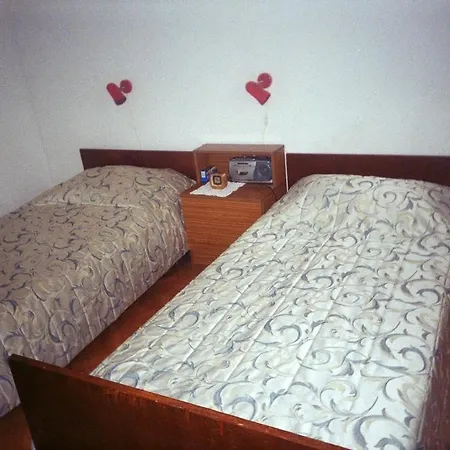 Apartament Family House Lise *