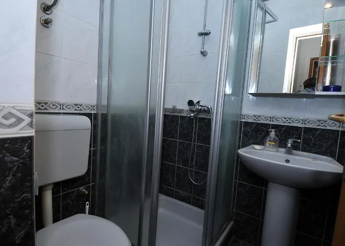 Family House Lise Lägenhet *